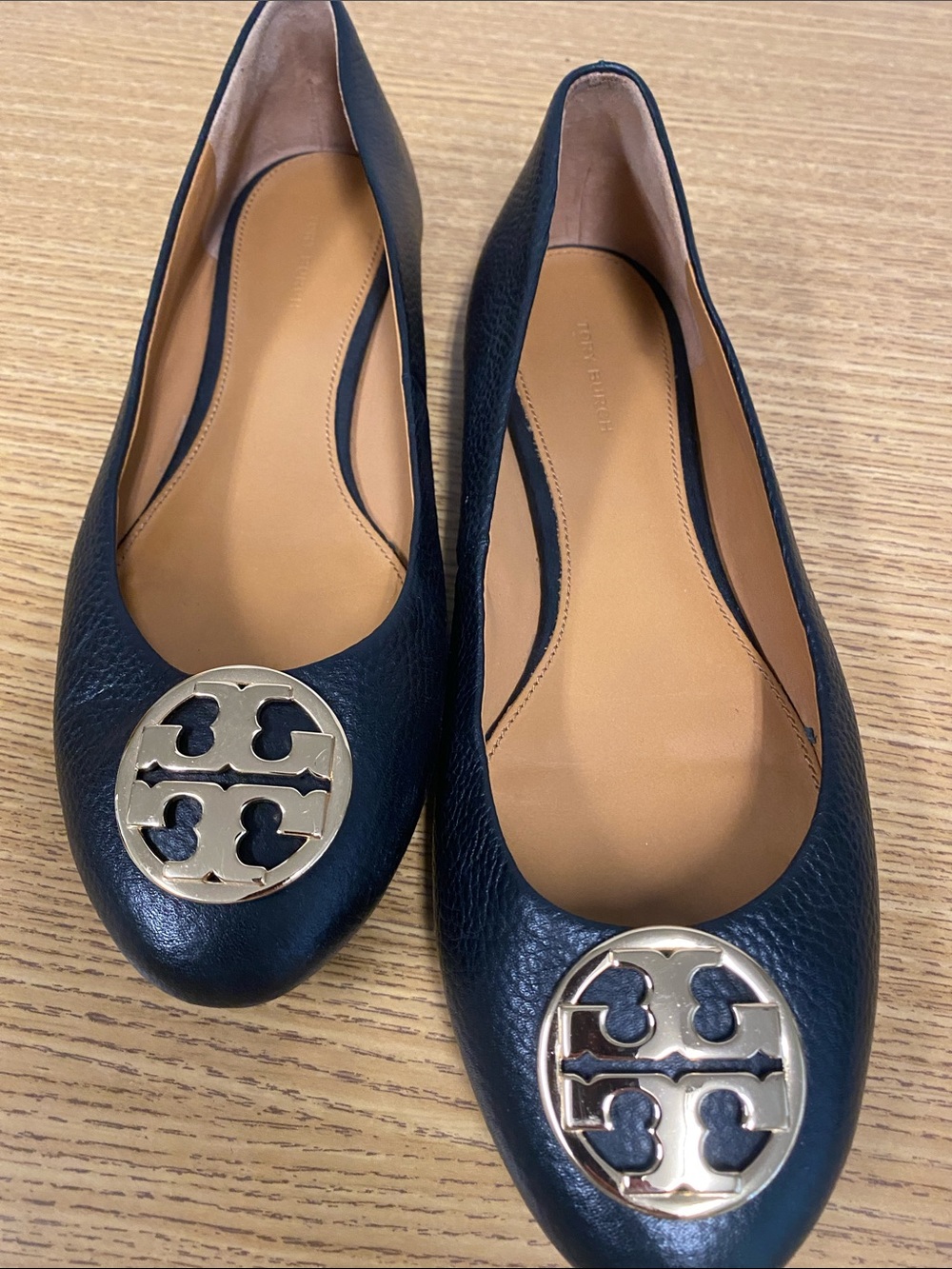Tory Burch Black Leather Logo Round-Toe Ballet Flats